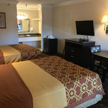 Castaic Inn Six Flags Valencia Luaran gambar