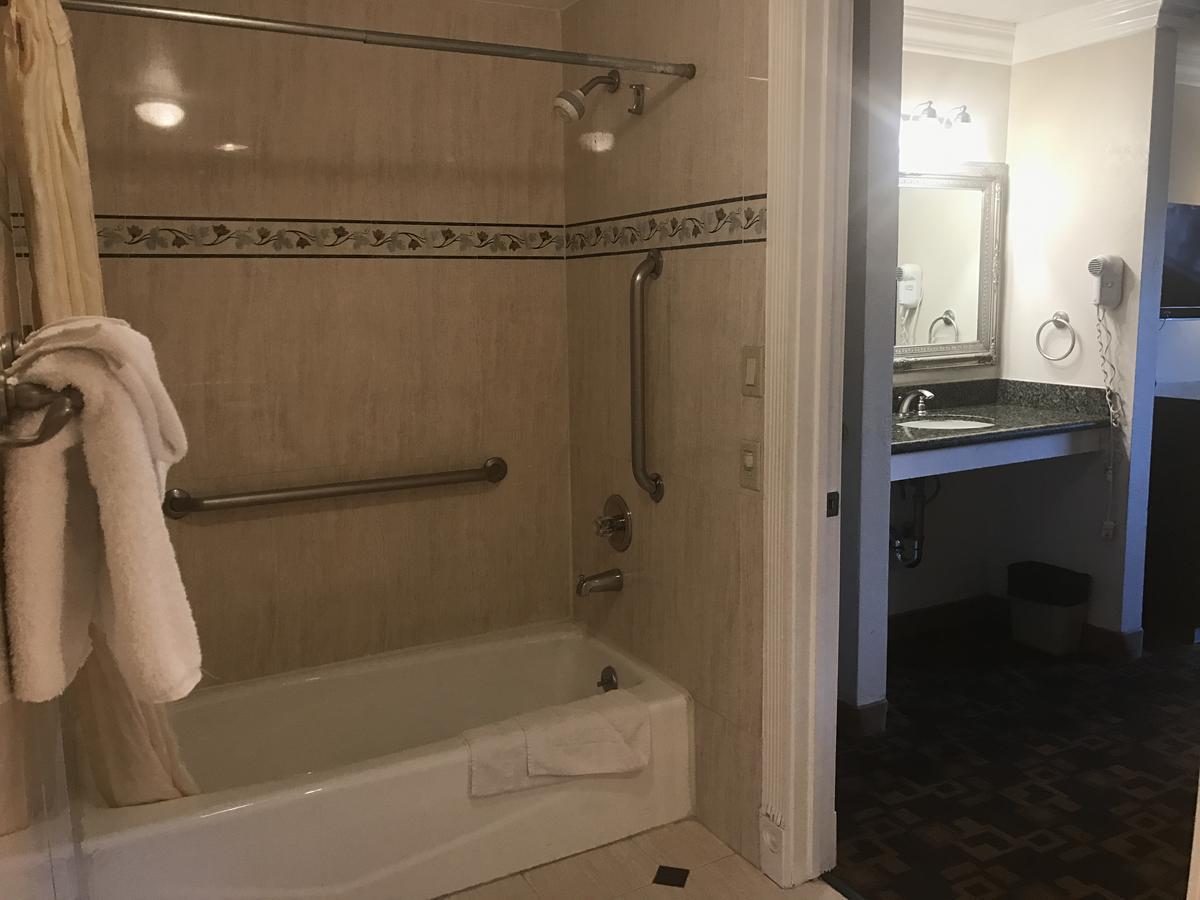 Castaic Inn Six Flags Valencia Luaran gambar